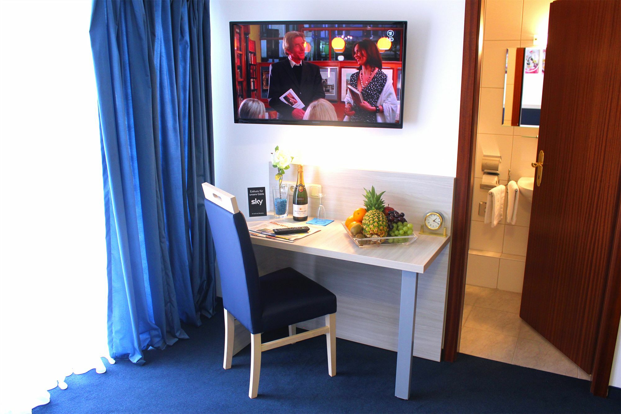 Hotel Altenwerder Hof Хамбург Екстериор снимка